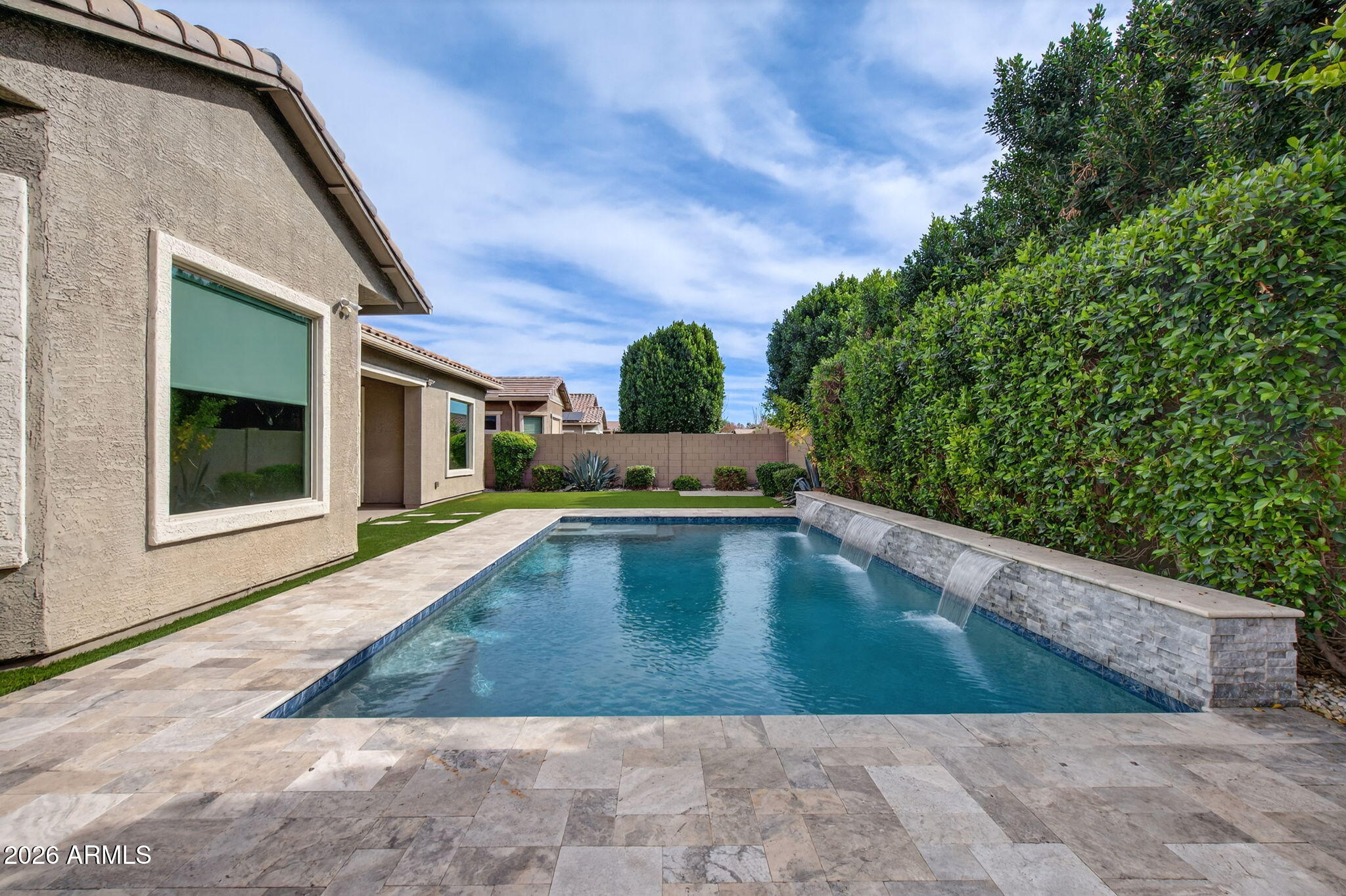 1111 E HOLLAND PARK Drive