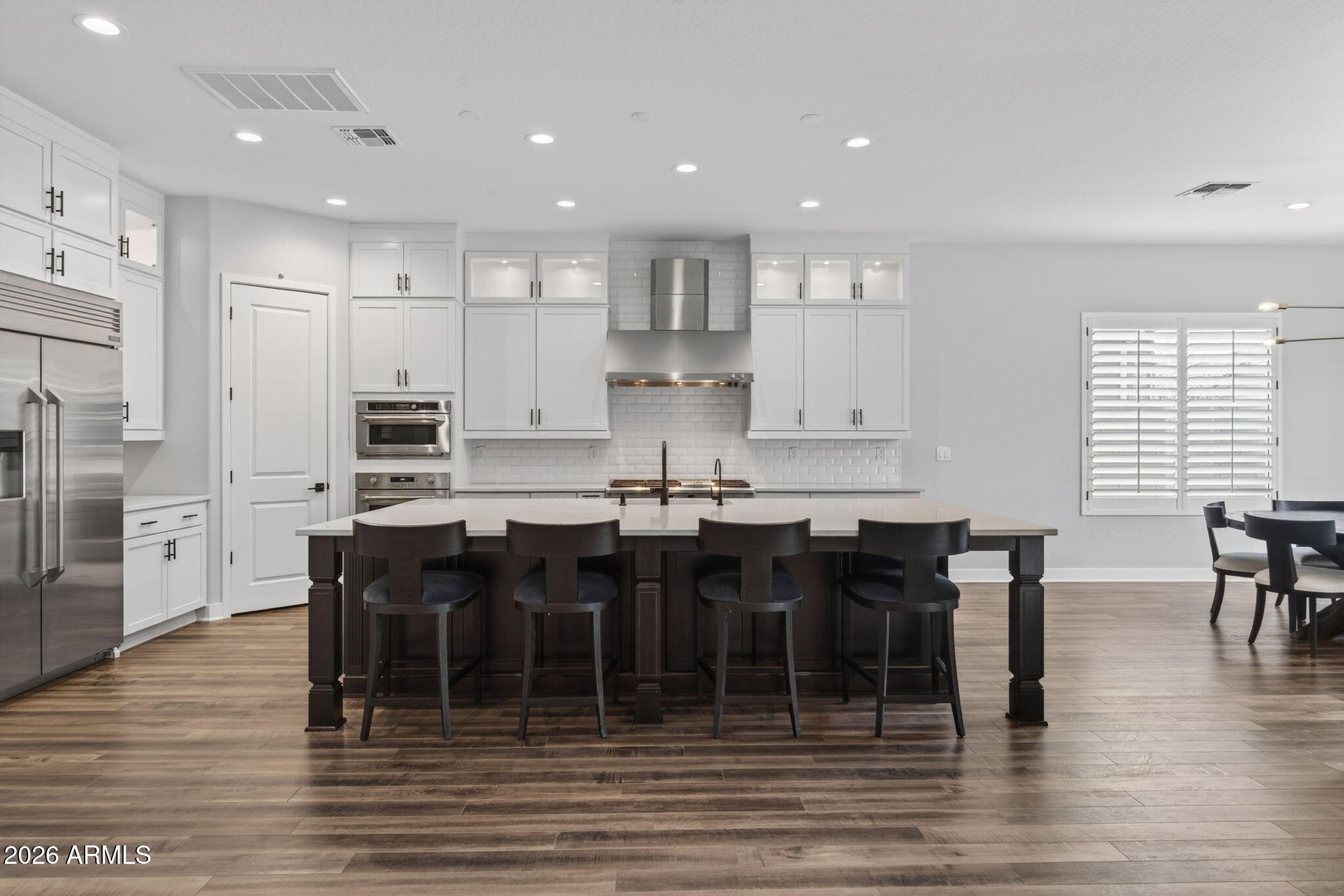 1111 E HOLLAND PARK Drive