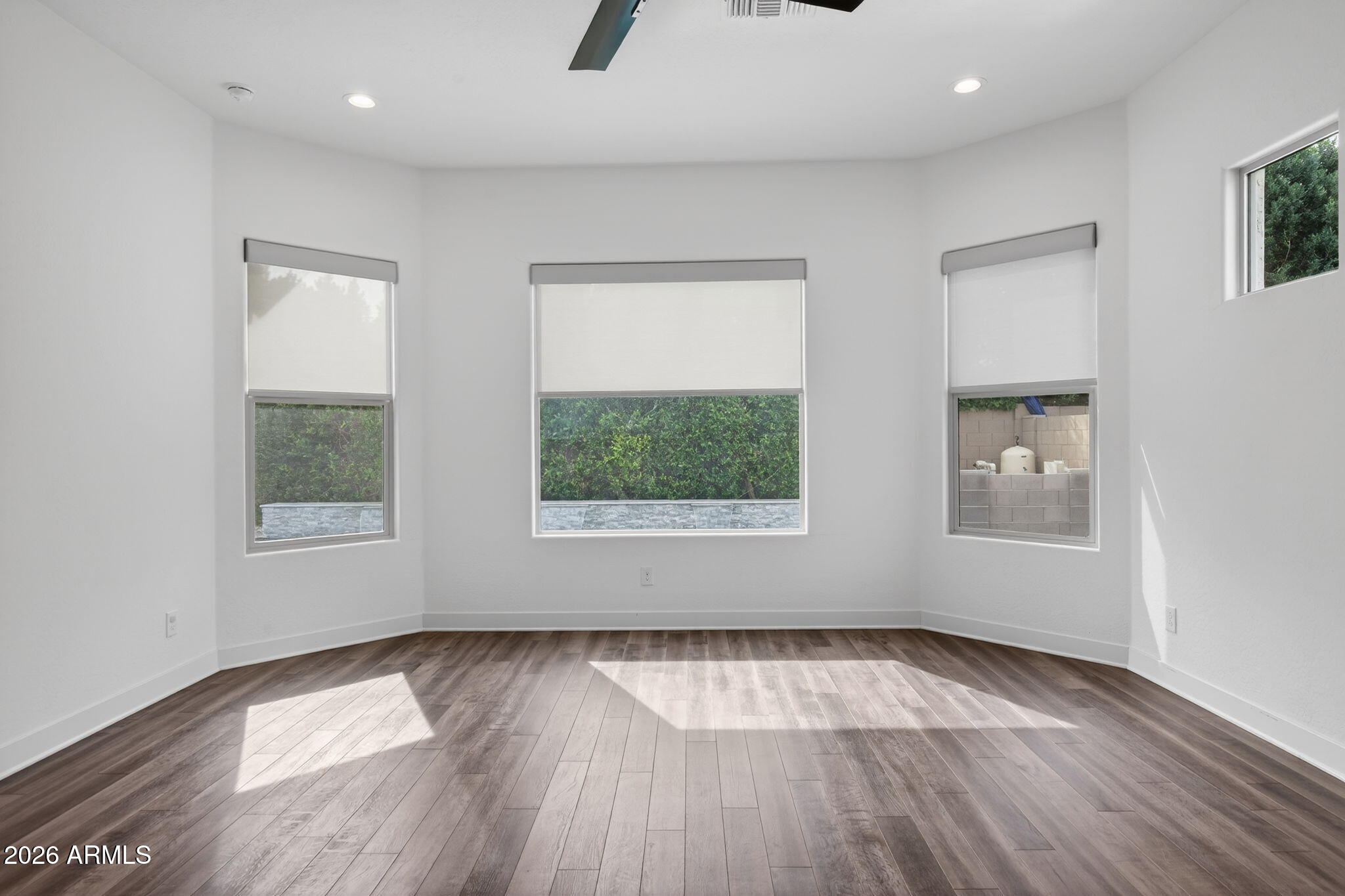 1111 E HOLLAND PARK Drive
