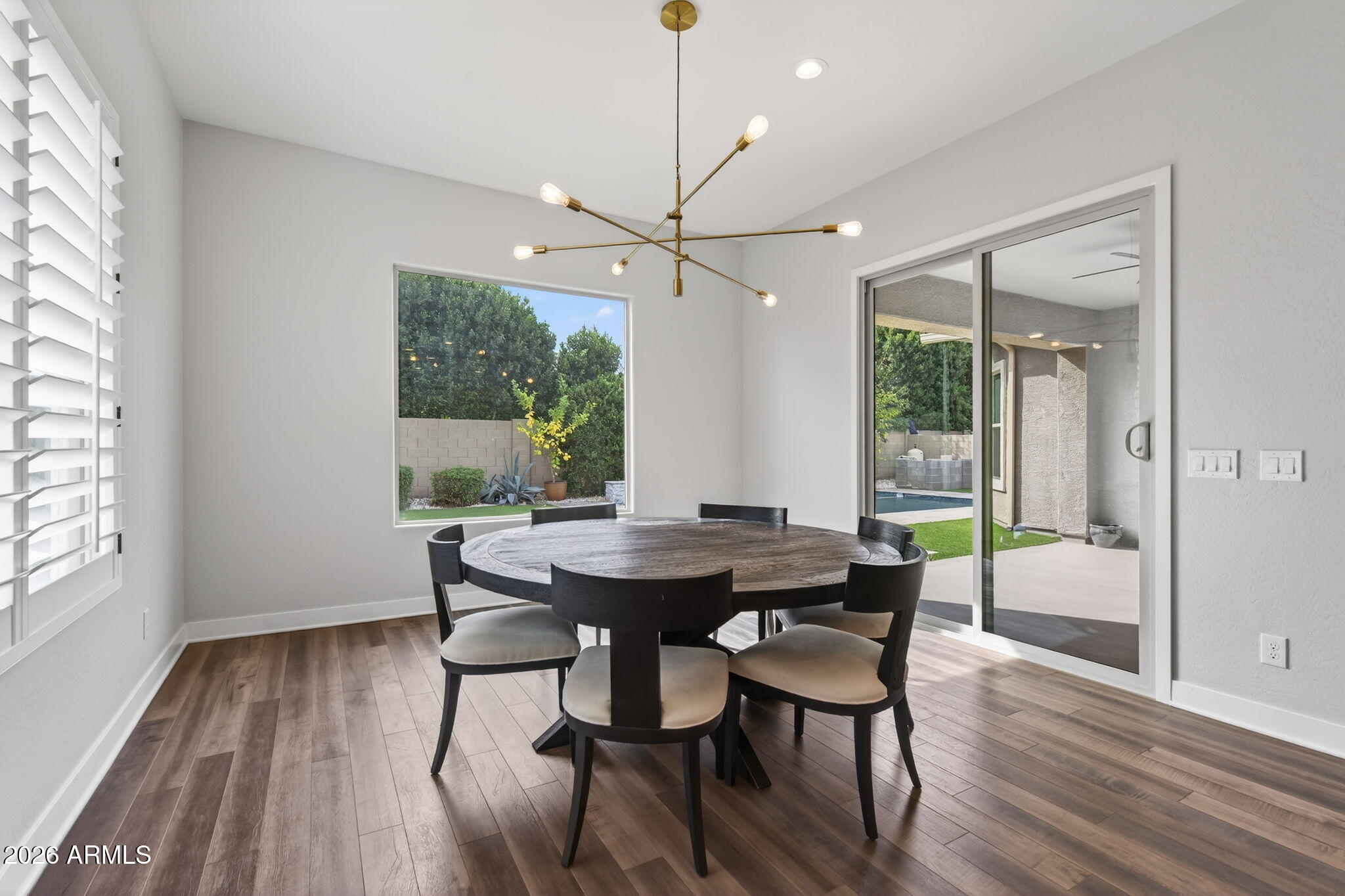 1111 E HOLLAND PARK Drive