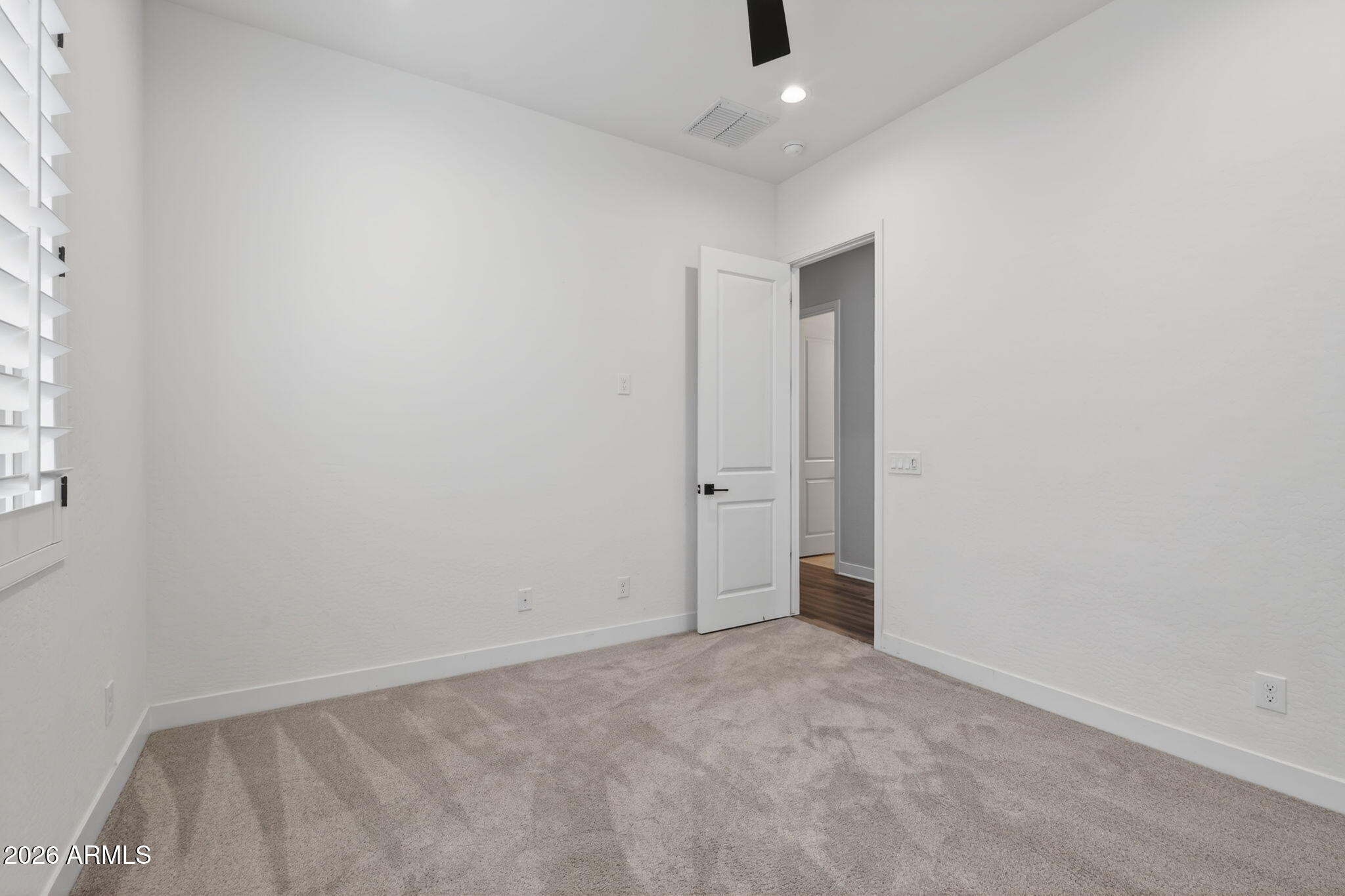 1111 E HOLLAND PARK Drive