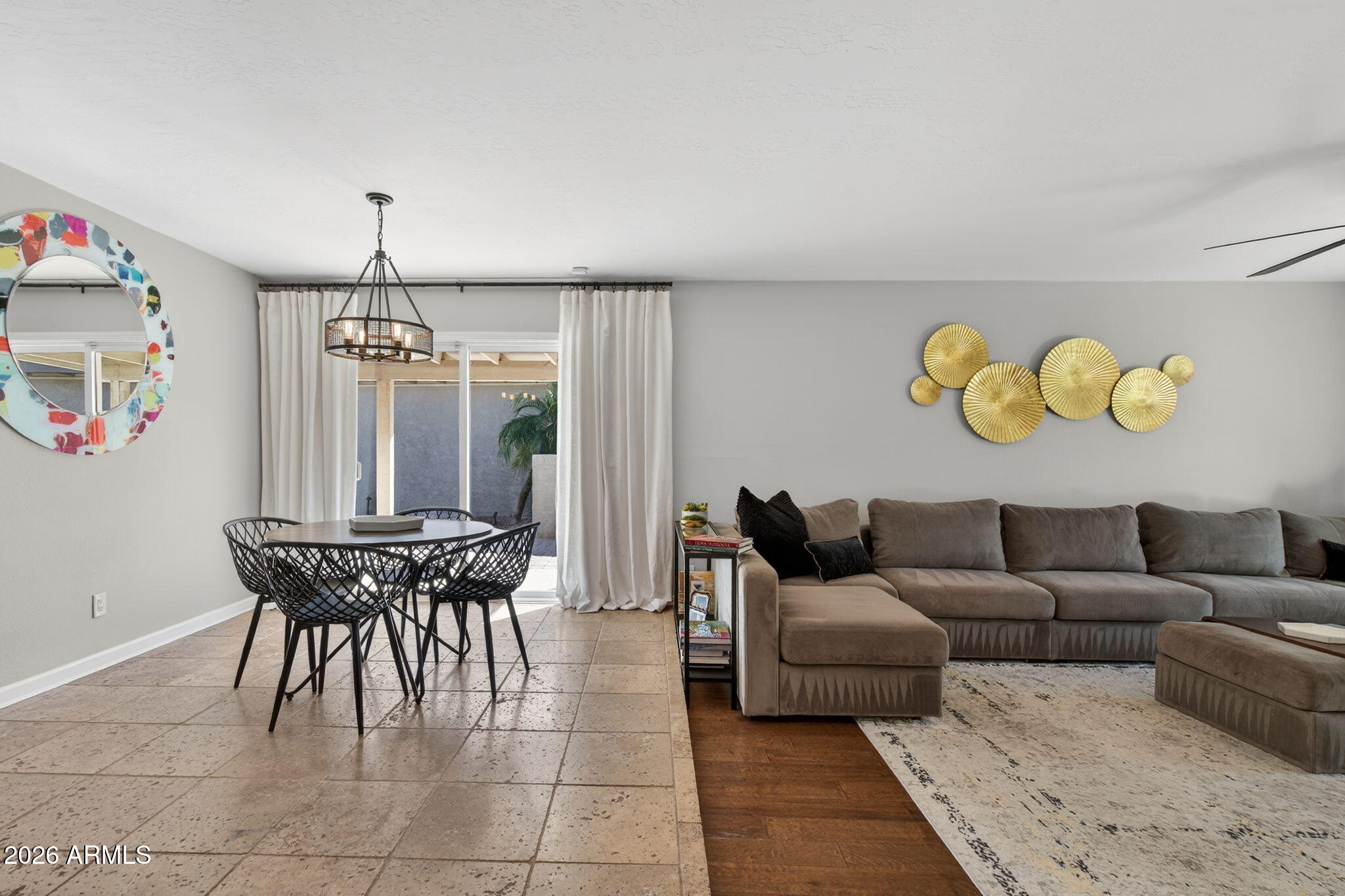 7817 N VIA DEL MUNDO