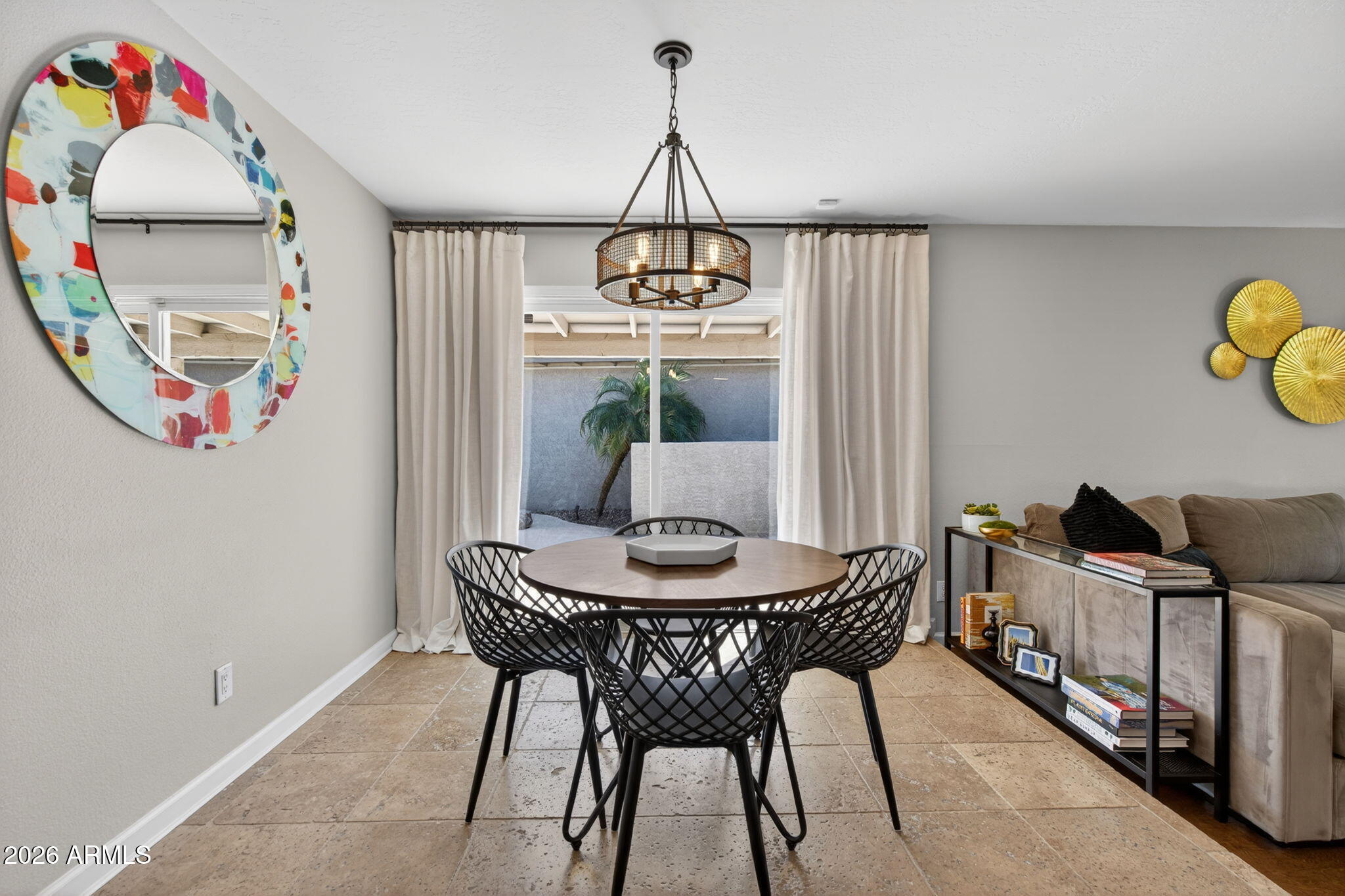 7817 N VIA DEL MUNDO