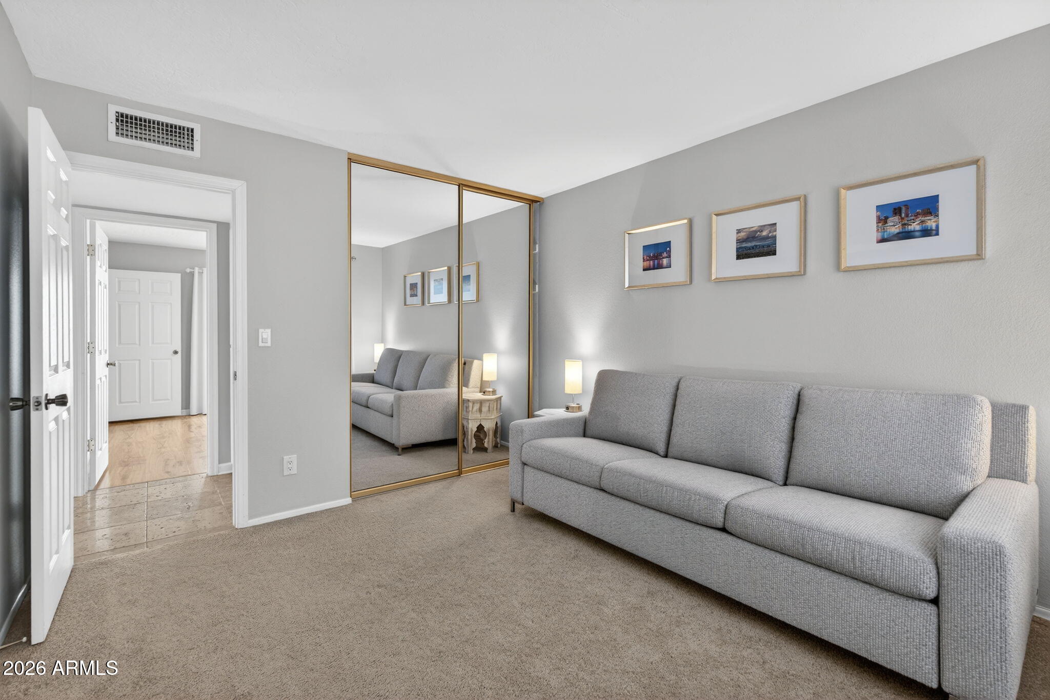 7817 N VIA DEL MUNDO