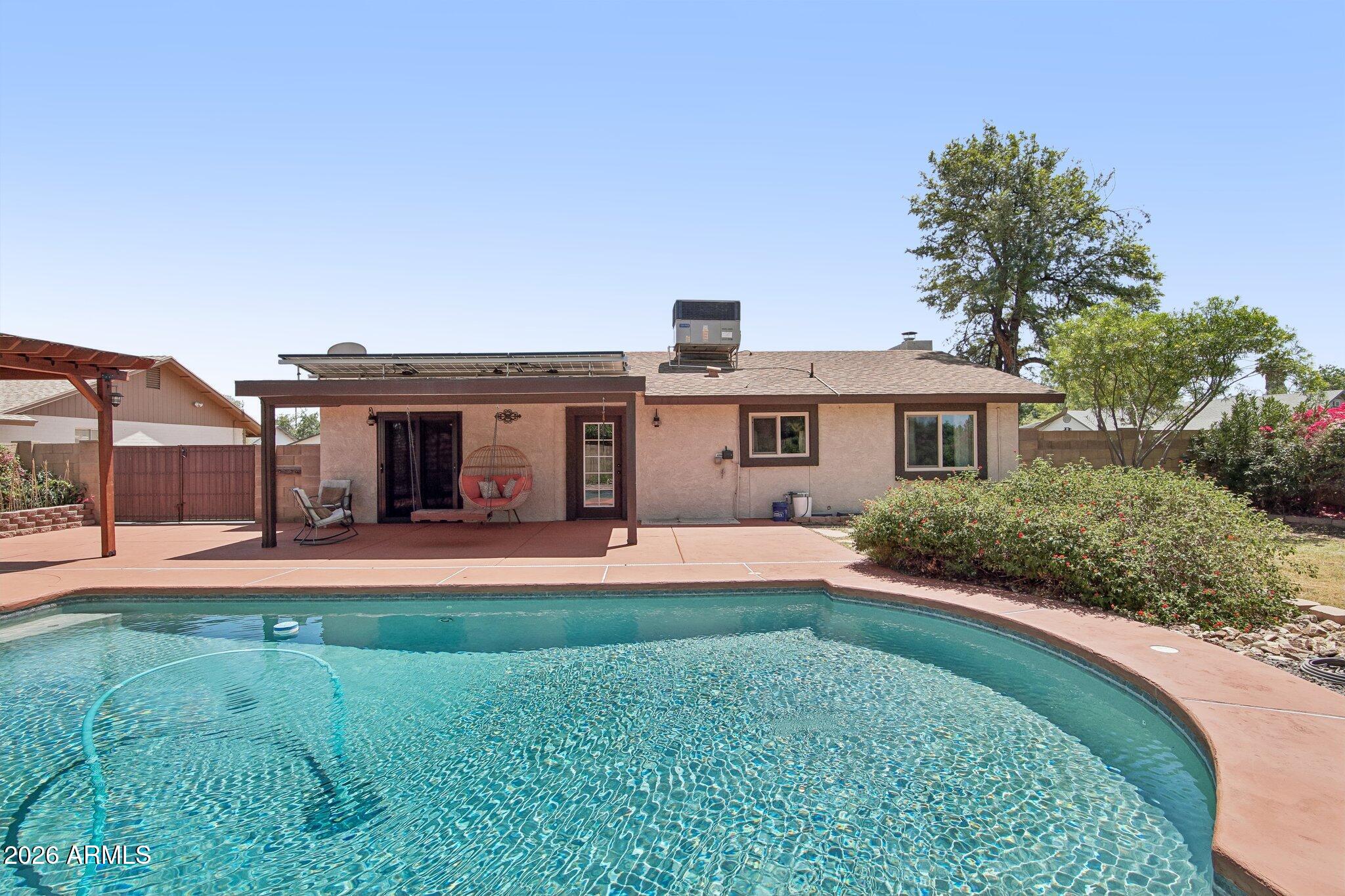 222 E SILVER CREEK Road