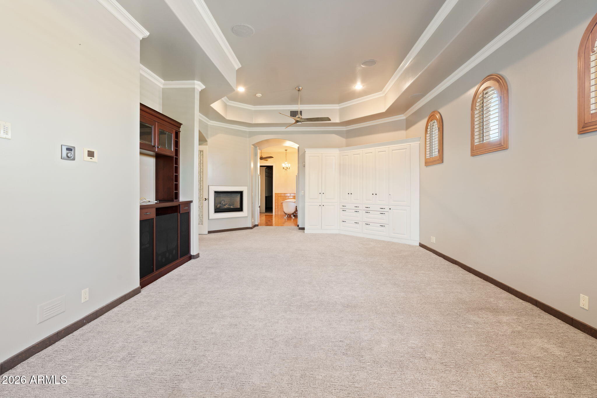 4255 W LINDBERGH Way