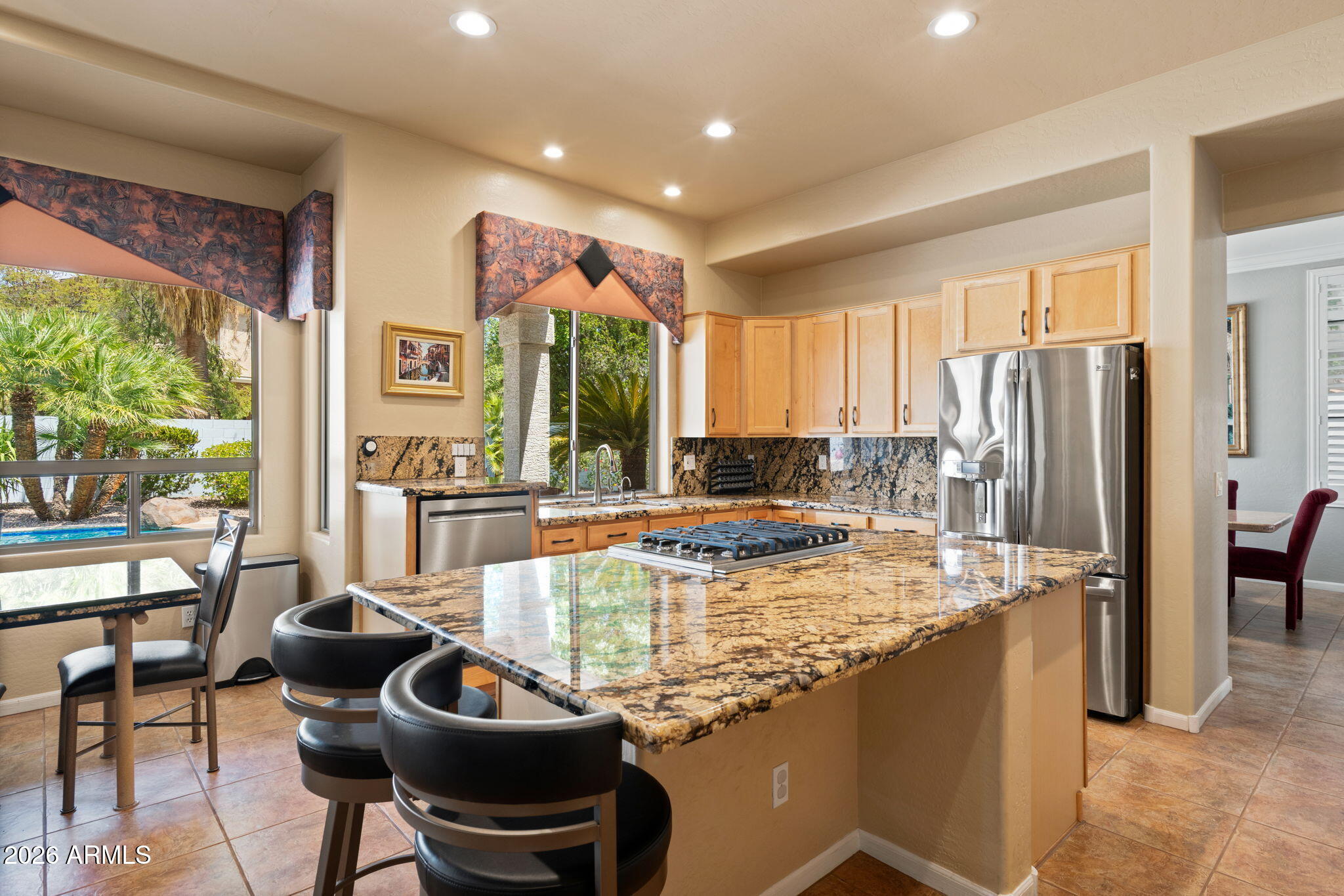 641 S BOULDER Court