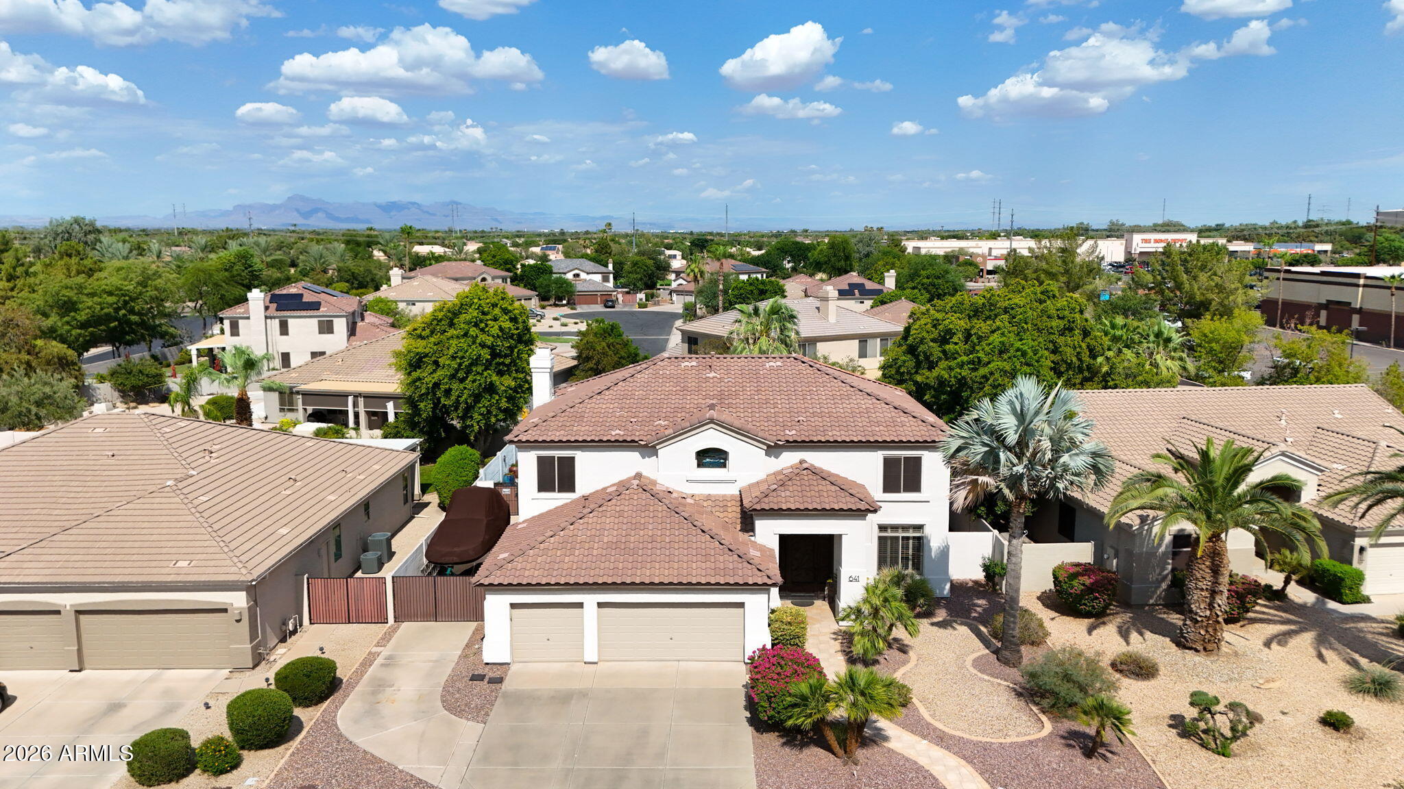 641 S BOULDER Court