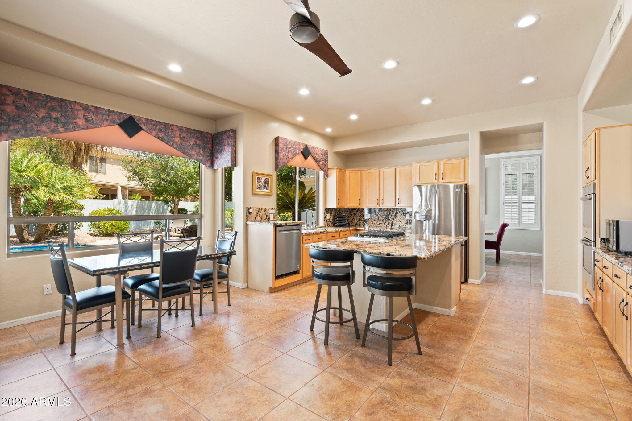 641 S BOULDER Court