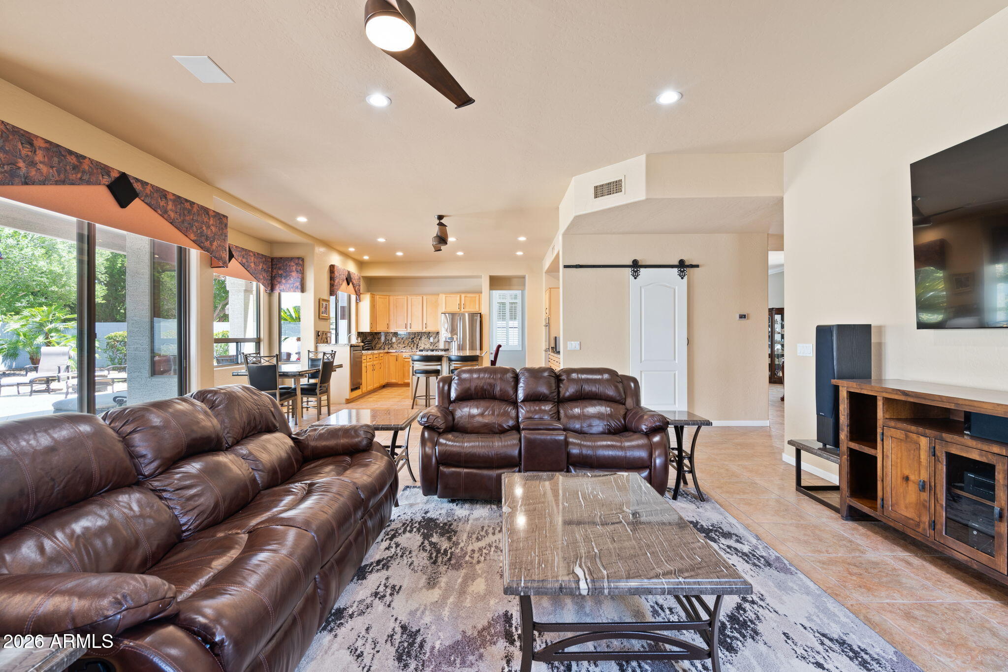 641 S BOULDER Court