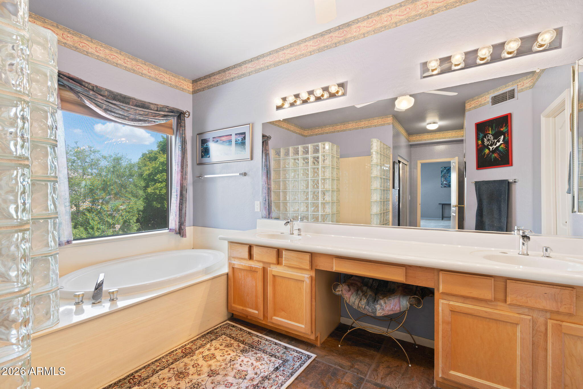 641 S BOULDER Court
