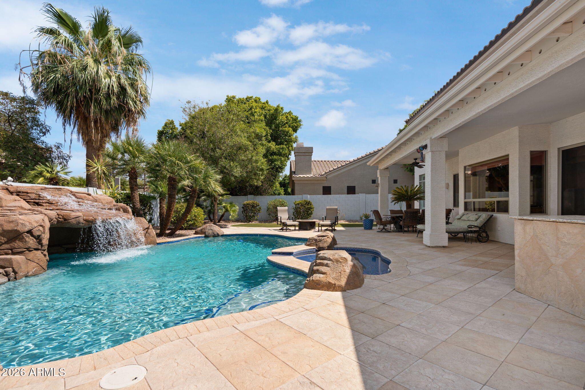 641 S BOULDER Court