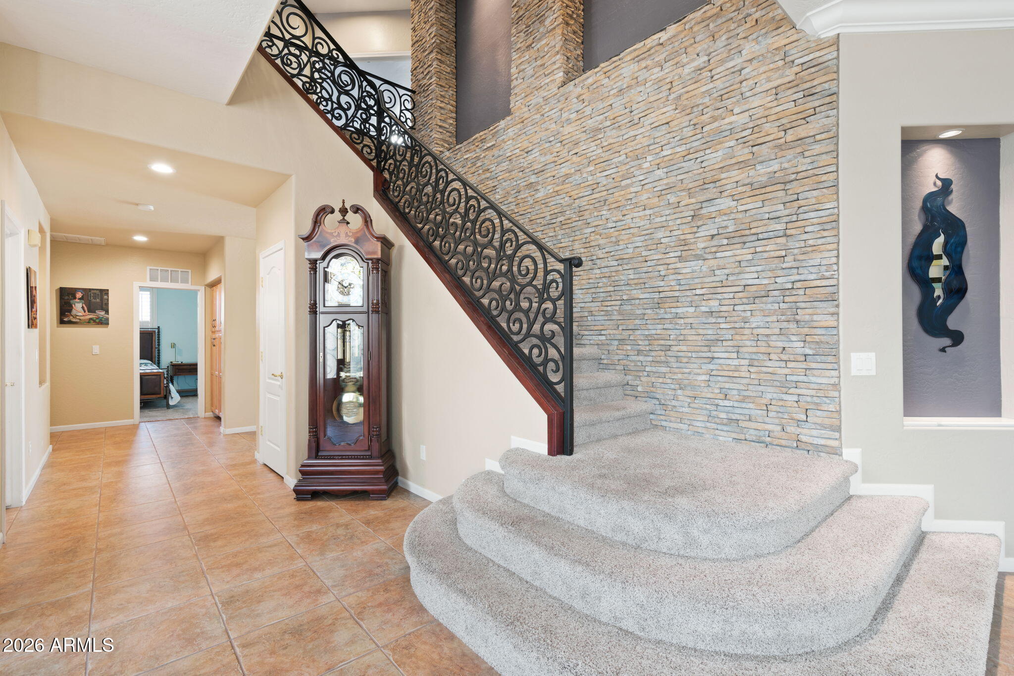 641 S BOULDER Court