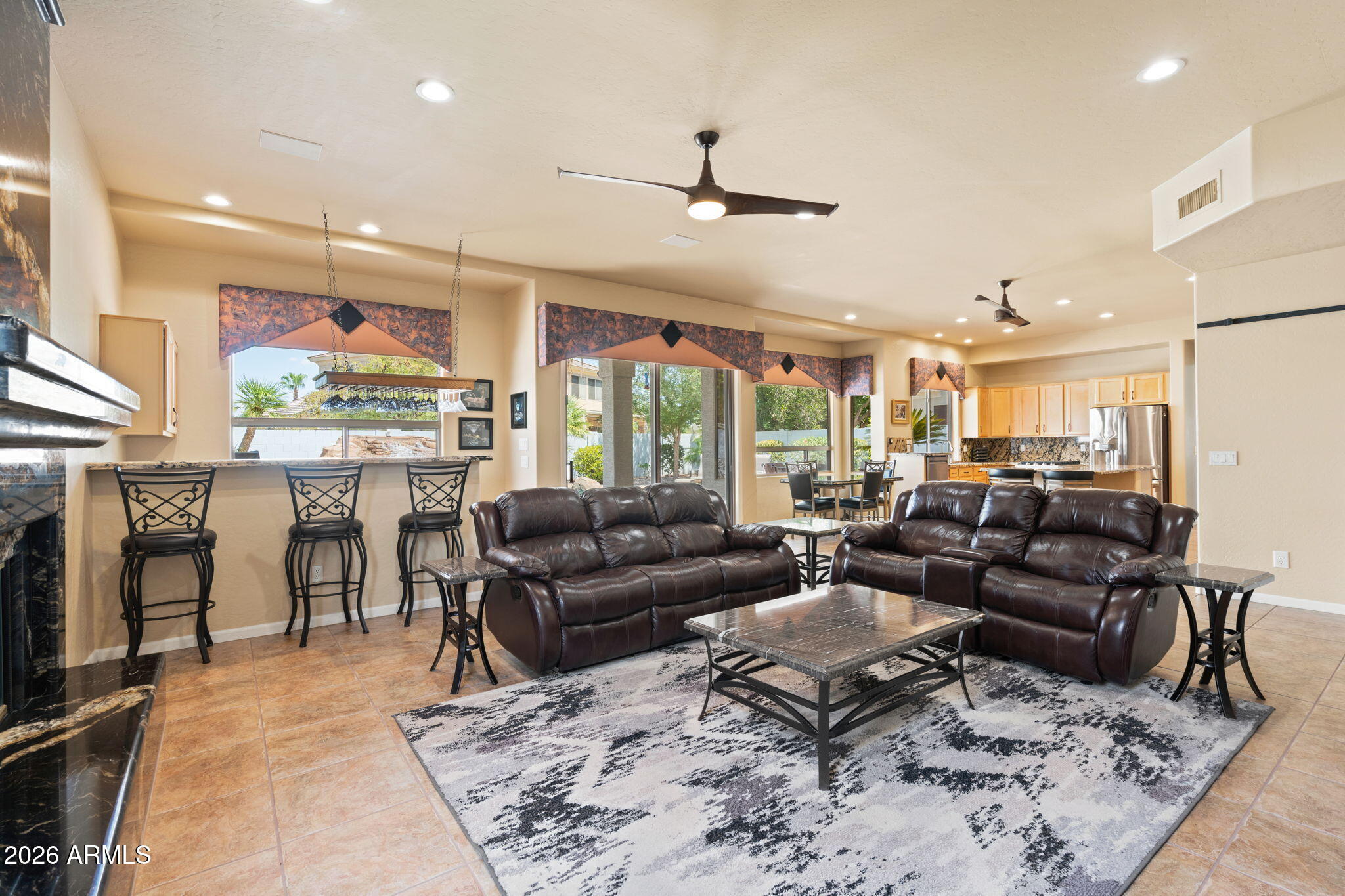 641 S BOULDER Court