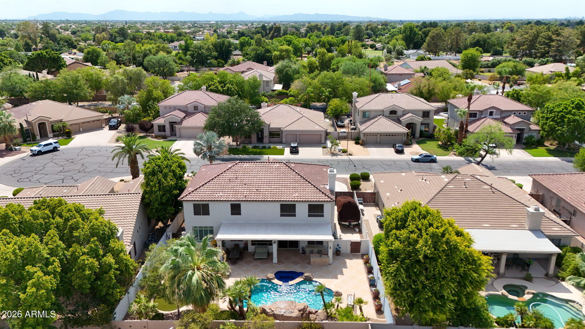 641 S BOULDER Court