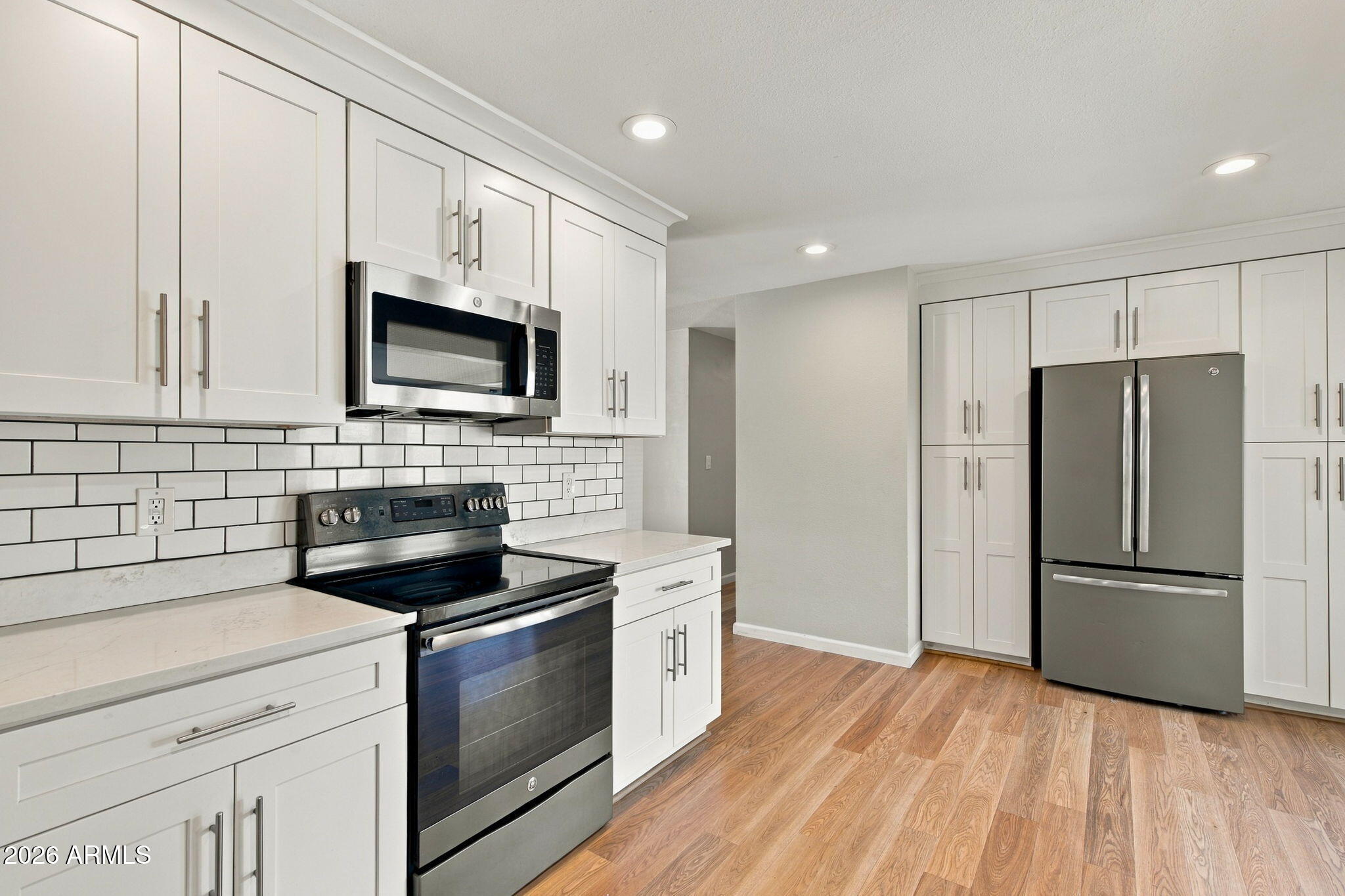 1040 S GRAND