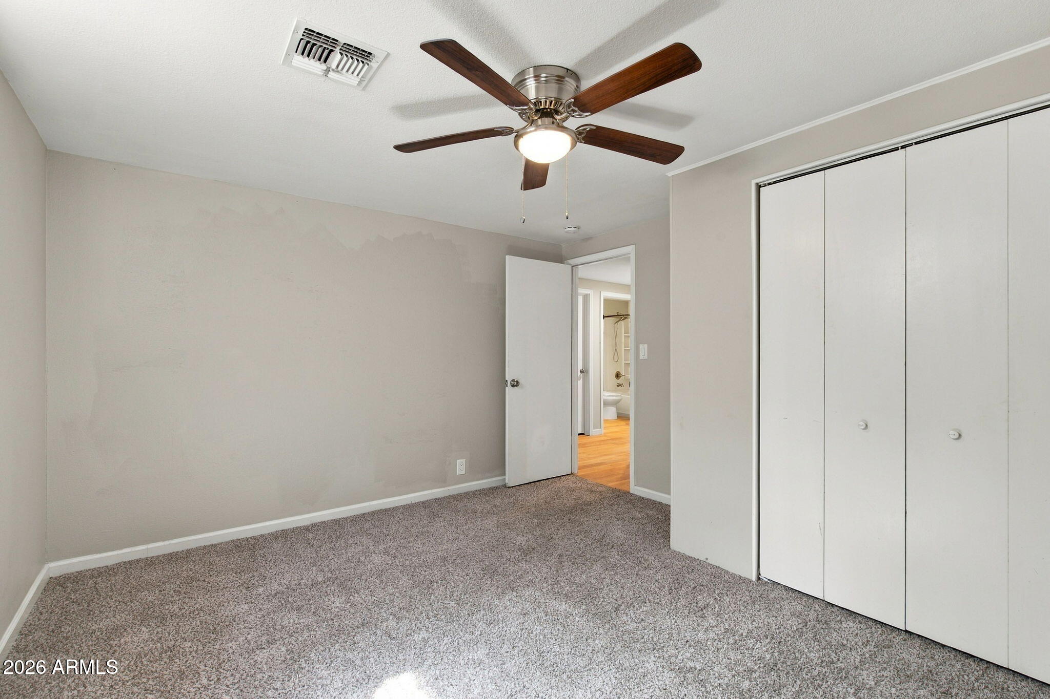 1040 S GRAND