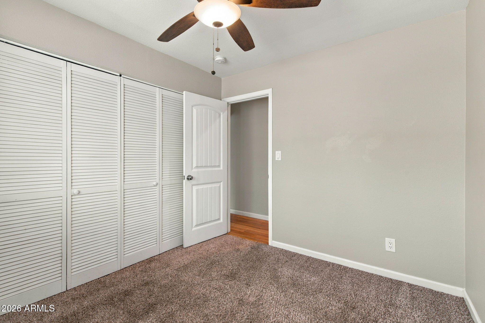 1040 S GRAND
