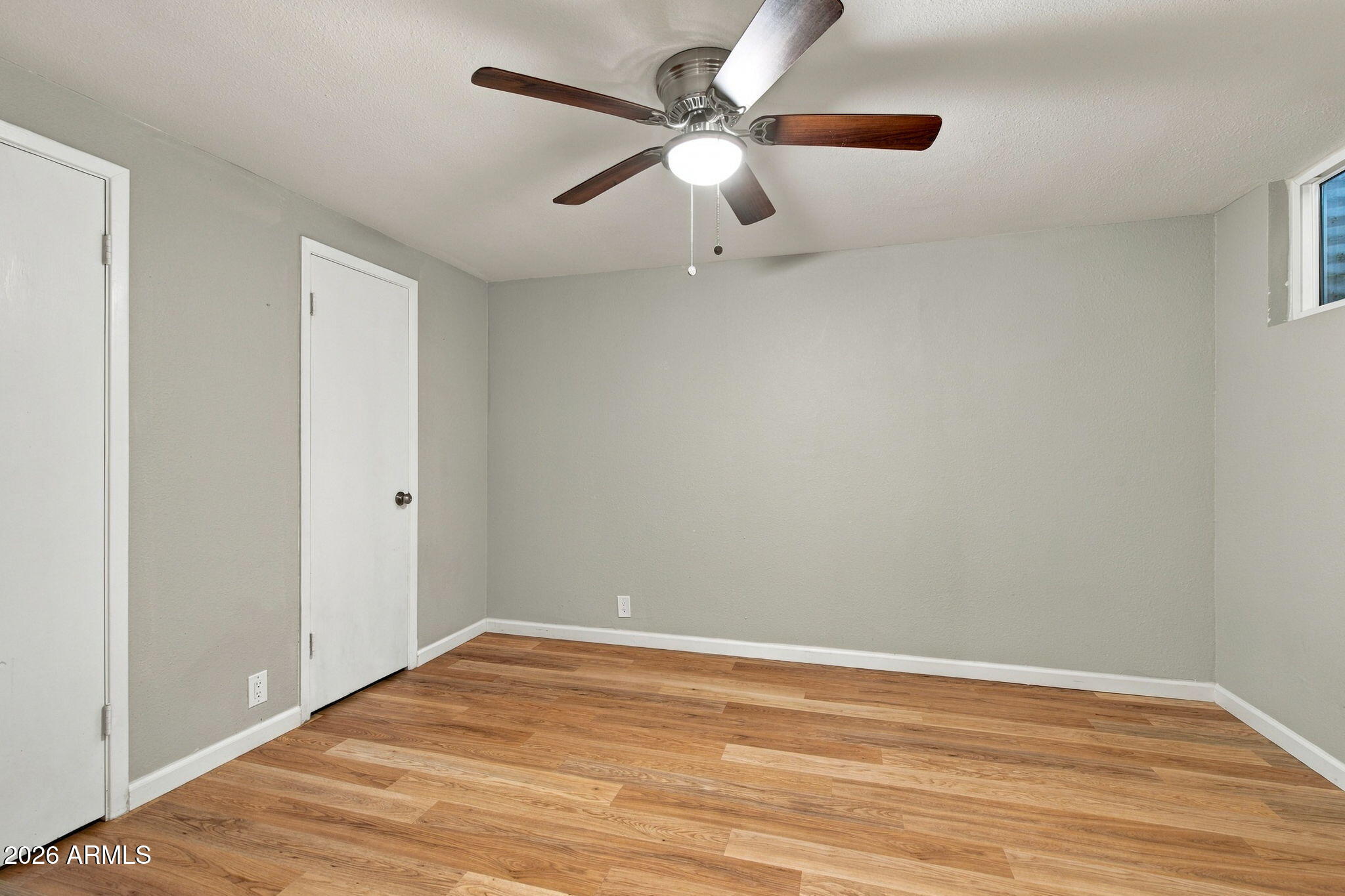 1040 S GRAND