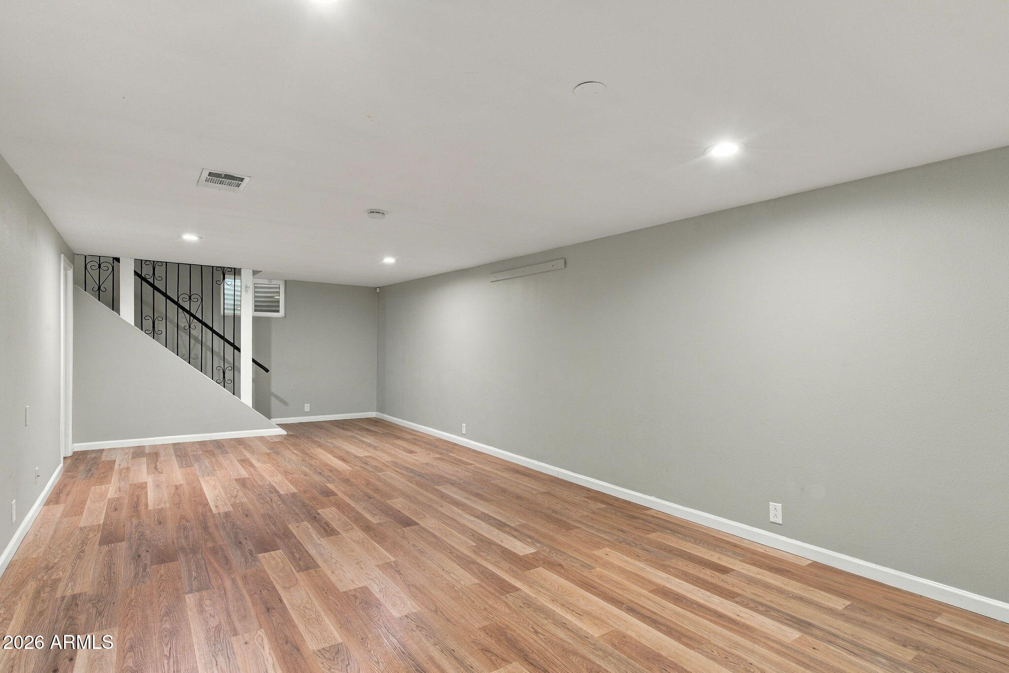 1040 S GRAND