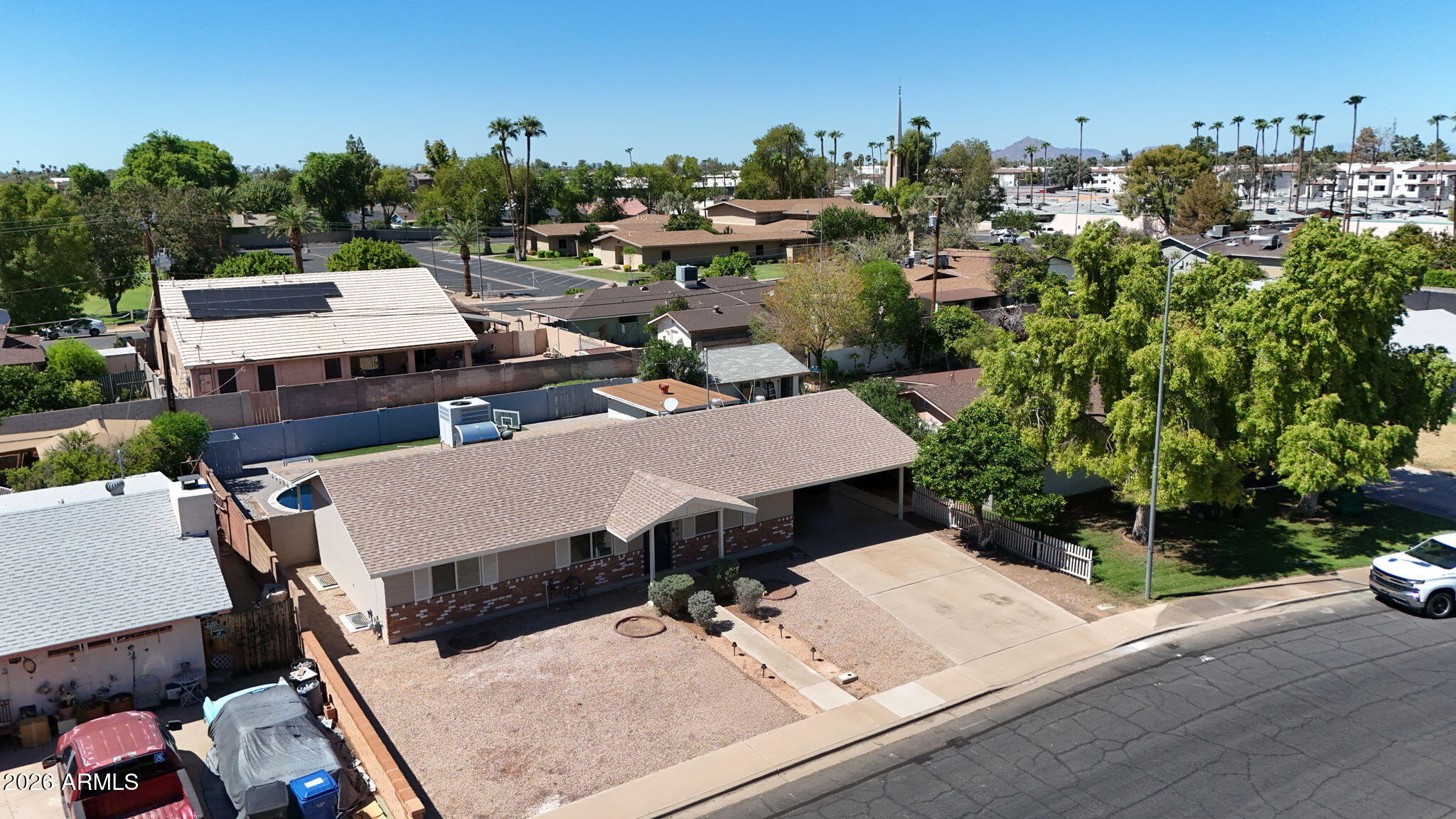 1040 S GRAND