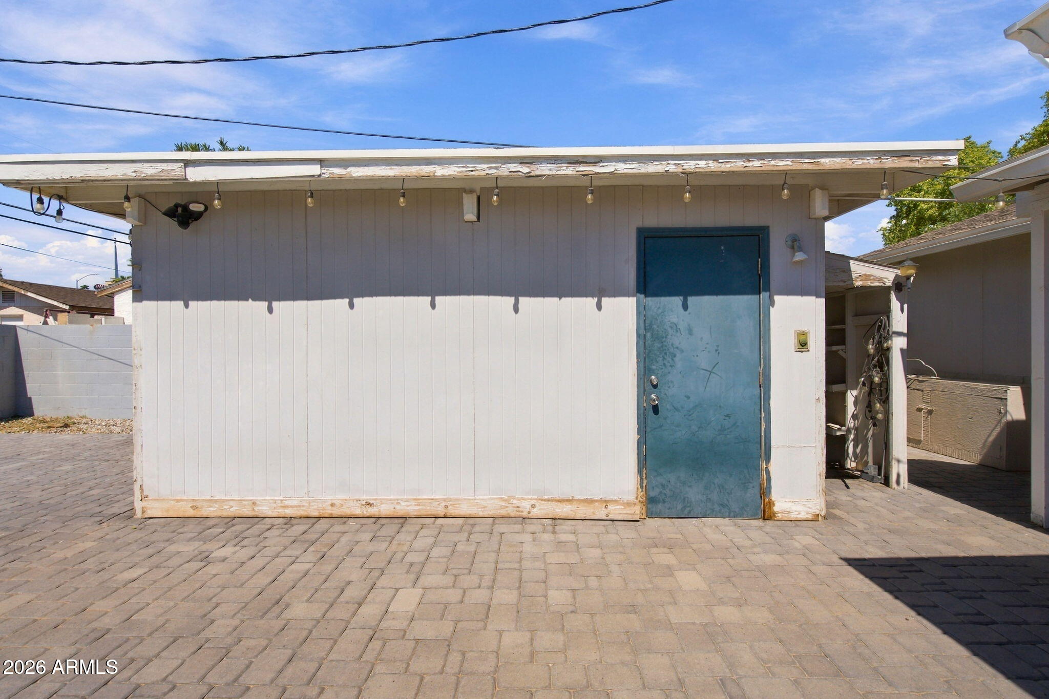 1040 S GRAND