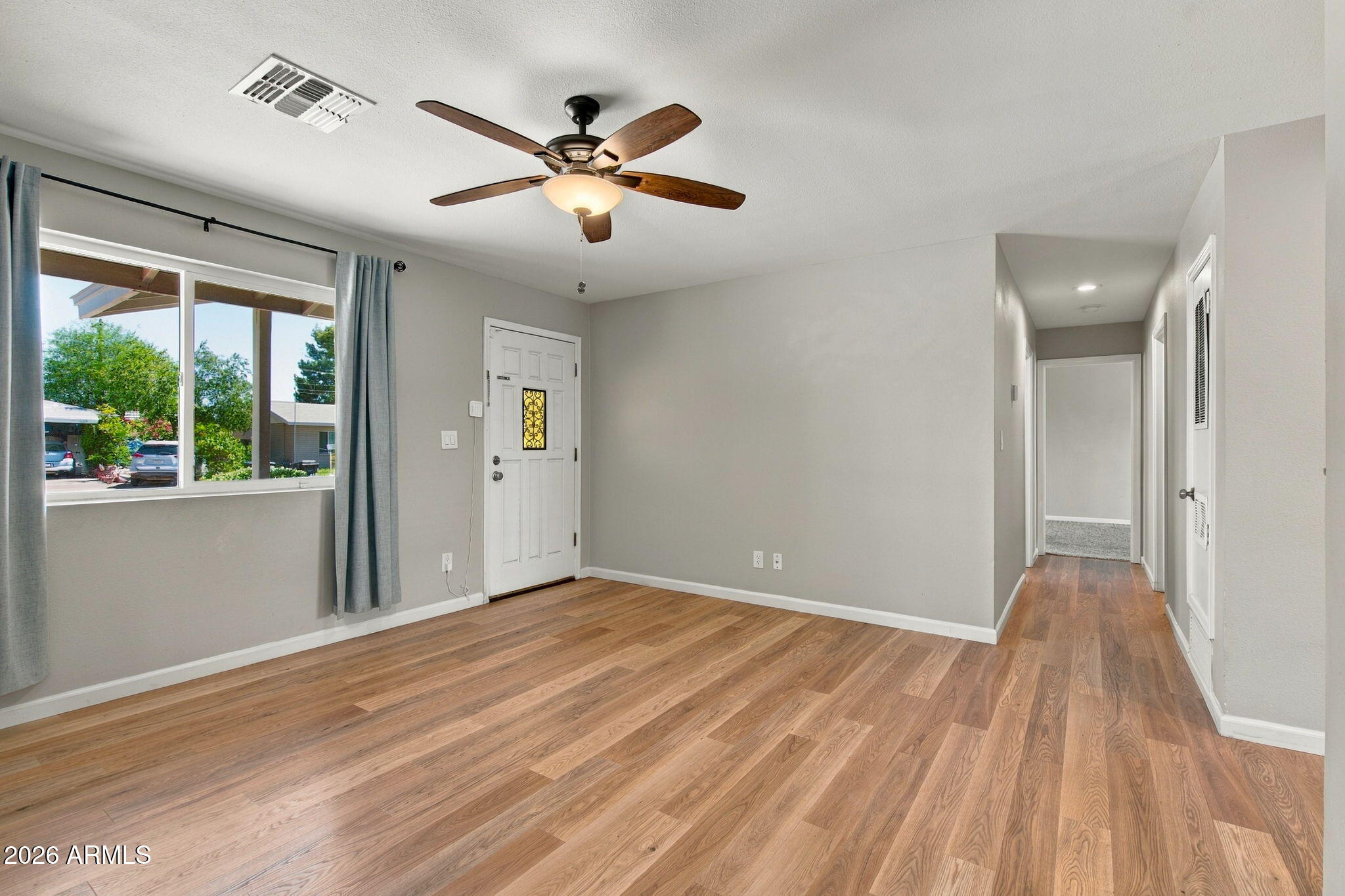 1040 S GRAND