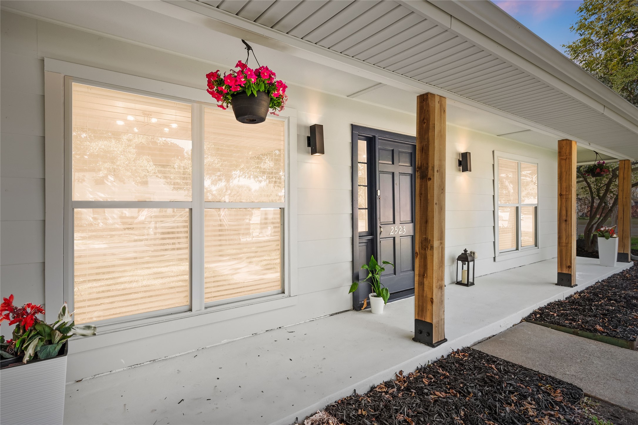 2523 Little Creek Drive