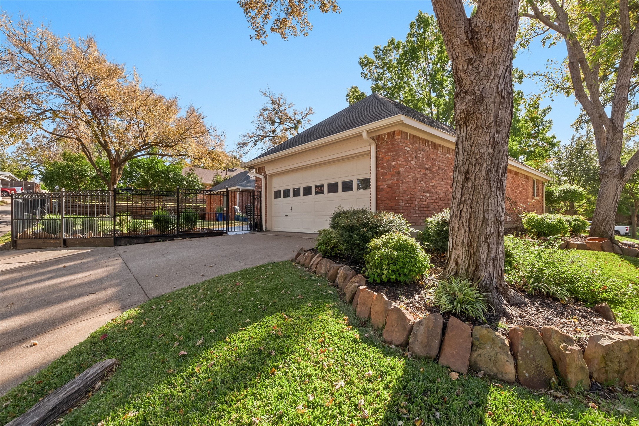 3303 Cedar Brook Court