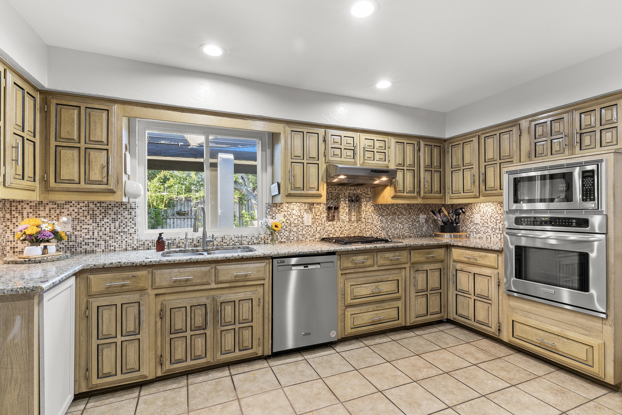 16831 Thomas Chapel Drive