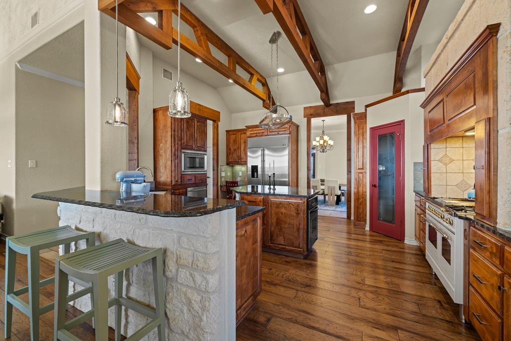 169 Royal Oaks Hill