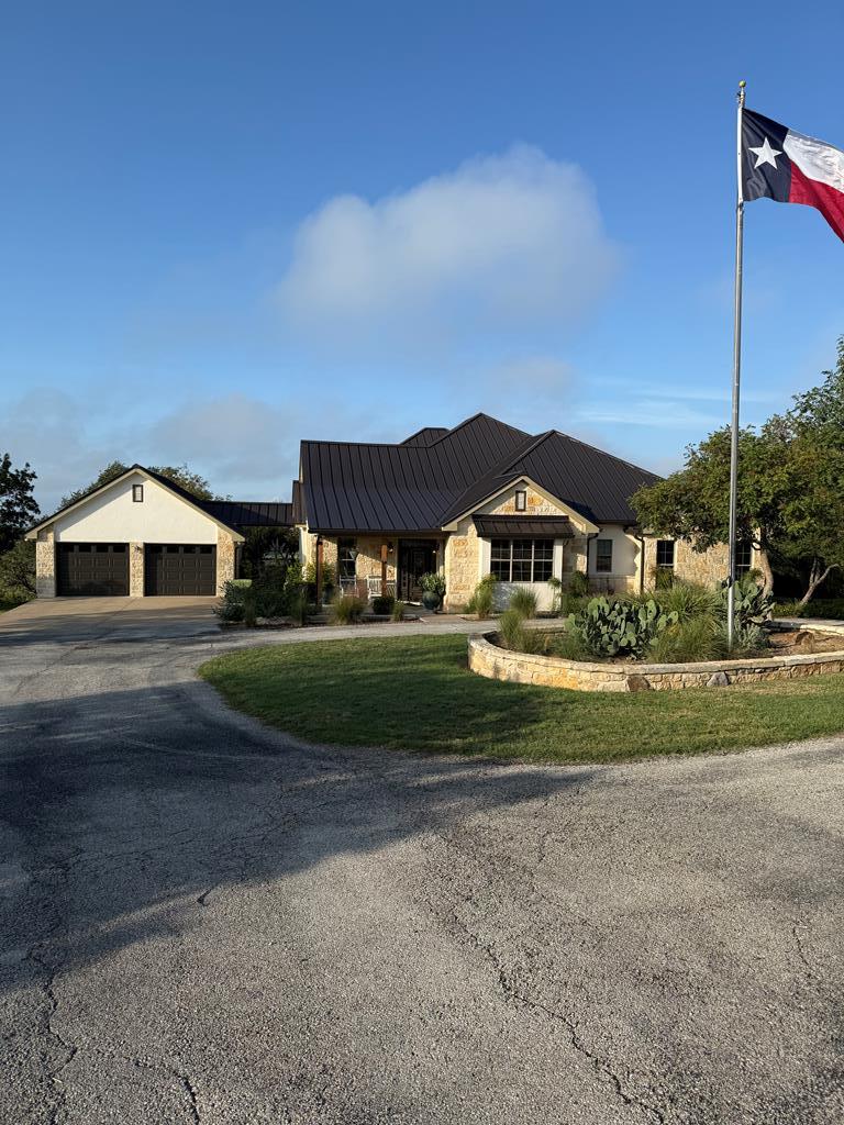 169 Royal Oaks Hill
