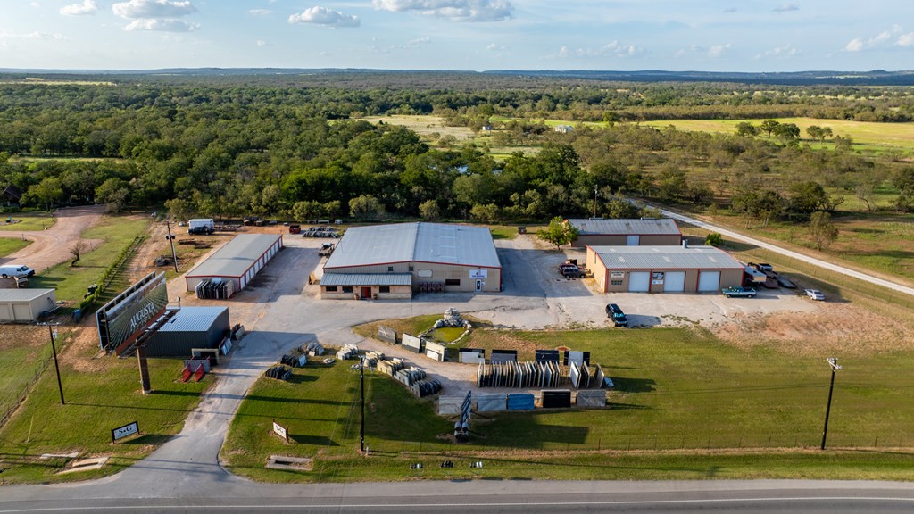 10034, 10046 E US Hwy 290