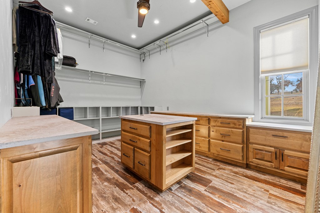 840 Scenic Vista Dr # 9