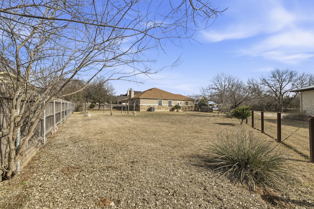 1208 Spotted Fawn Trail