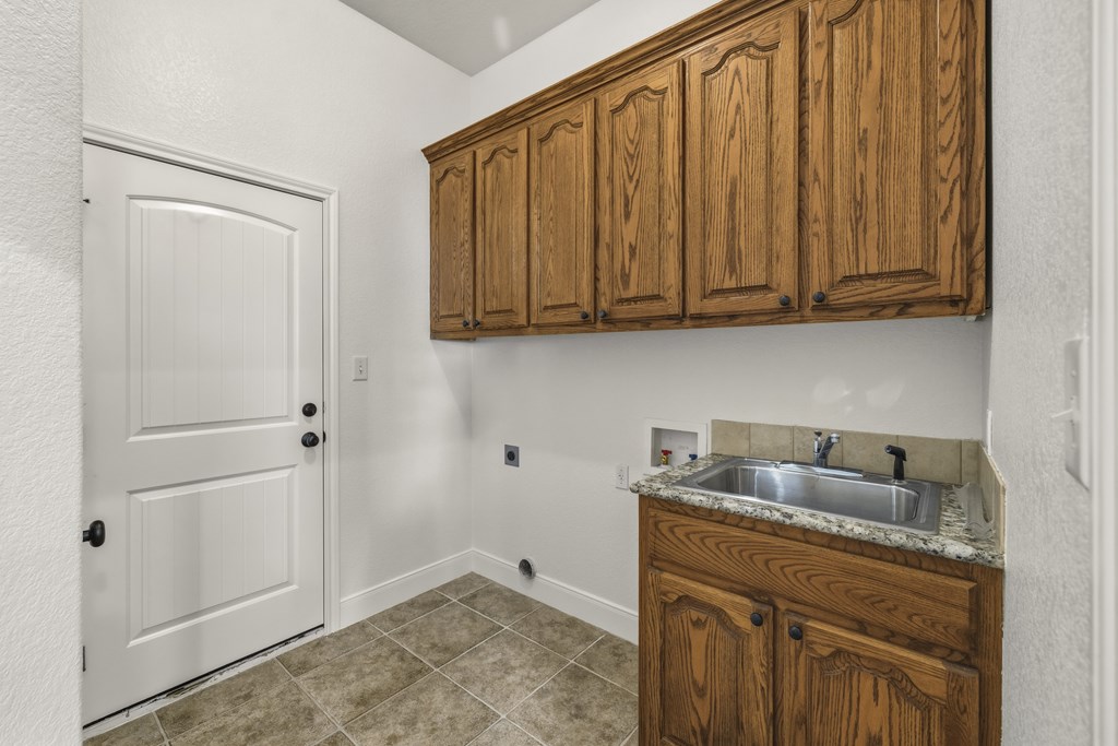 1208 Spotted Fawn Trail