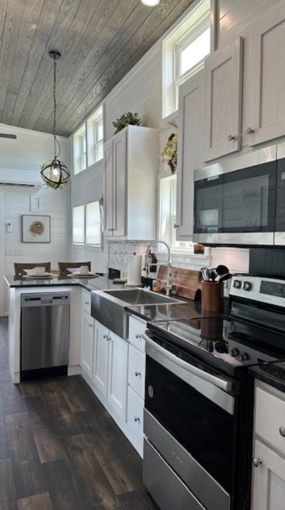 Unit 72 -- 5386 Ranch Rd 1376 # 72