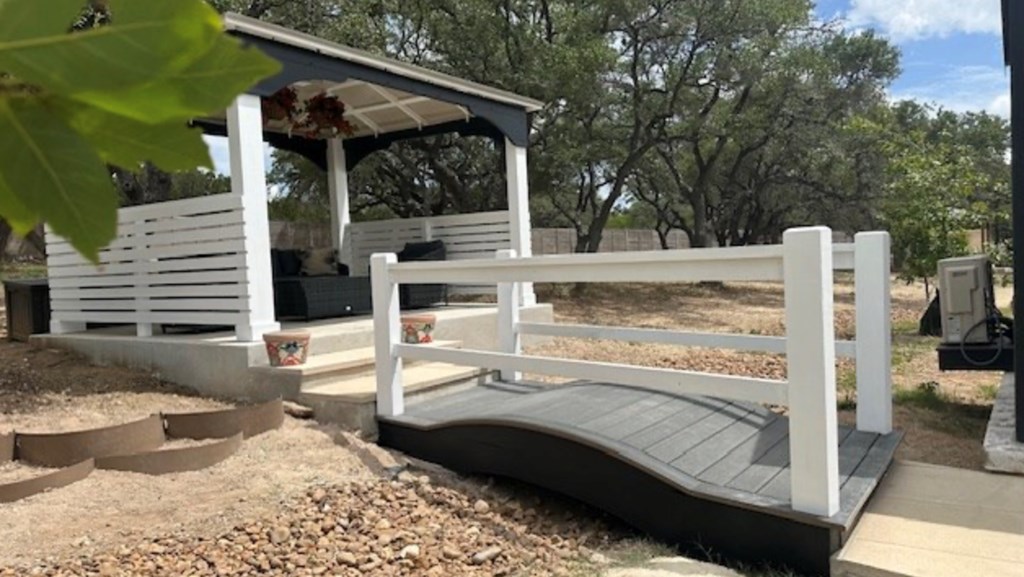 Unit 72 -- 5386 Ranch Rd 1376 # 72