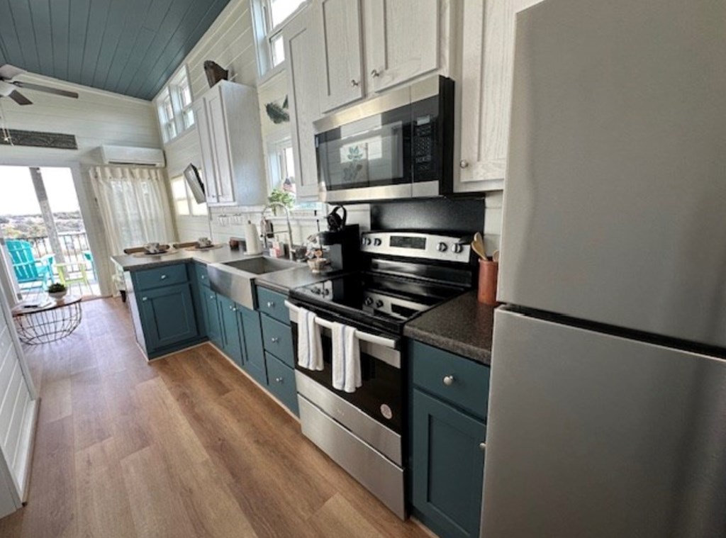 Unit 71 -- 5386 Ranch Rd 1376 # 71
