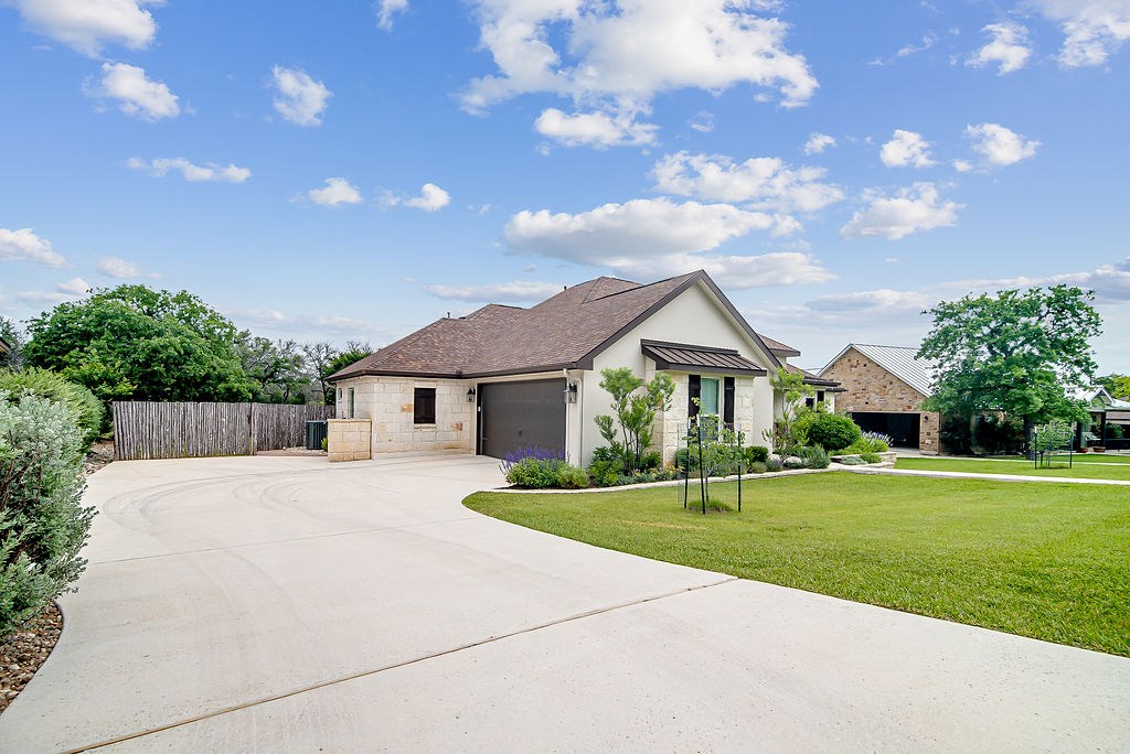 2143 Stone Oak