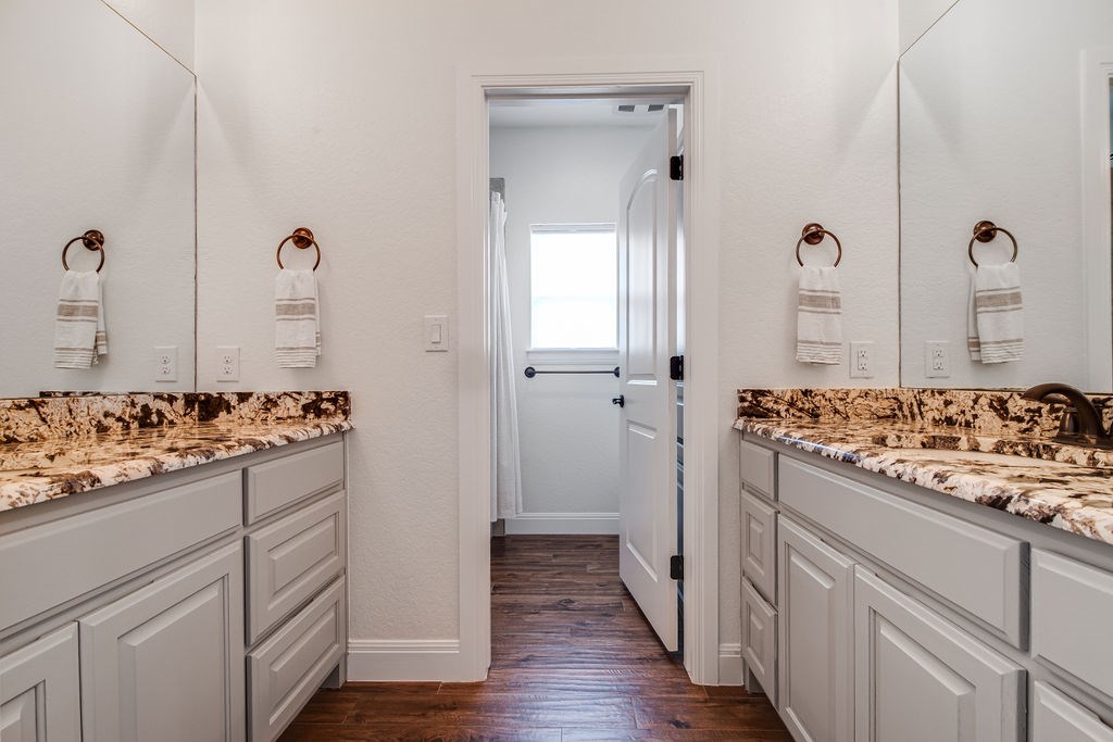2143 Stone Oak