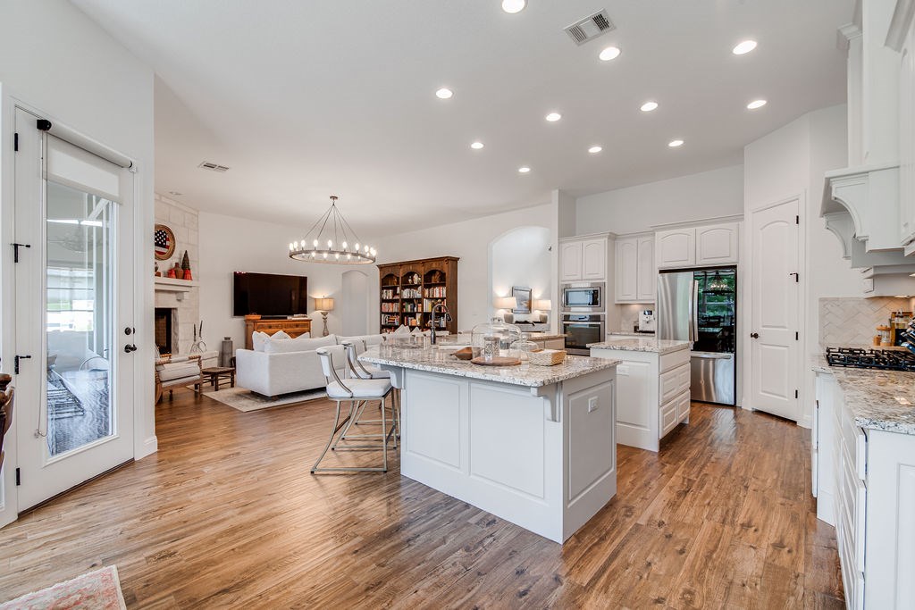 2143 Stone Oak