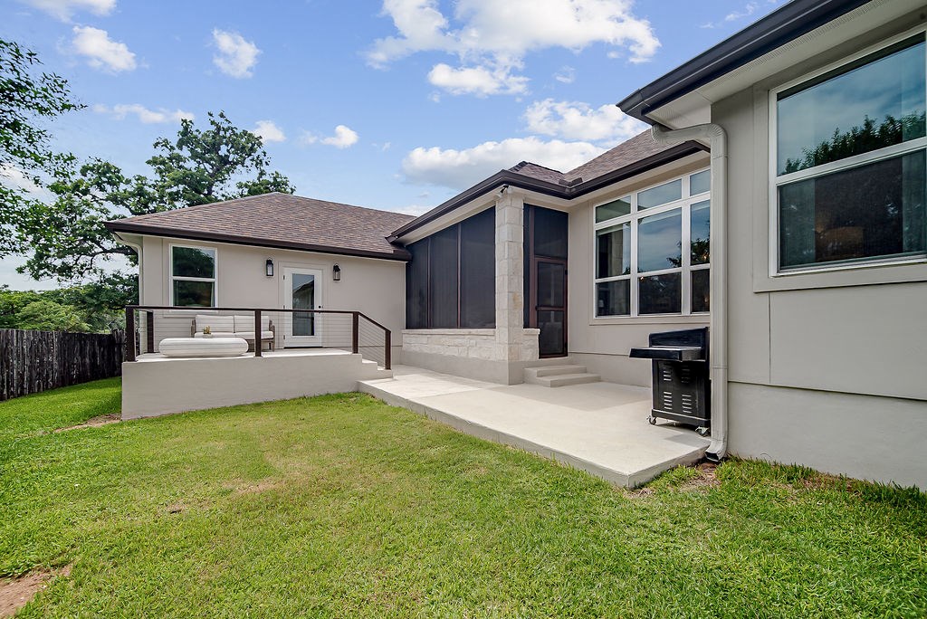 2143 Stone Oak