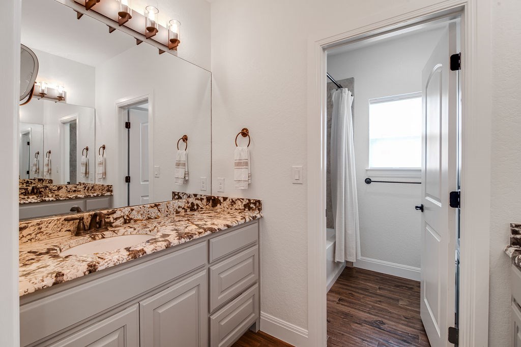 2143 Stone Oak