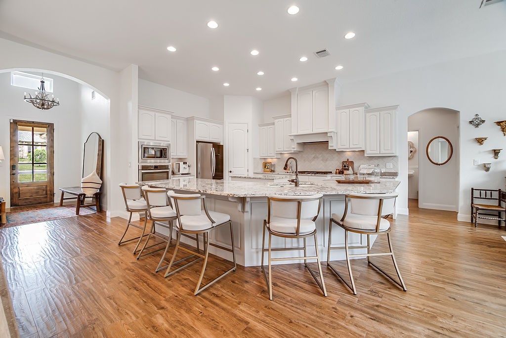 2143 Stone Oak