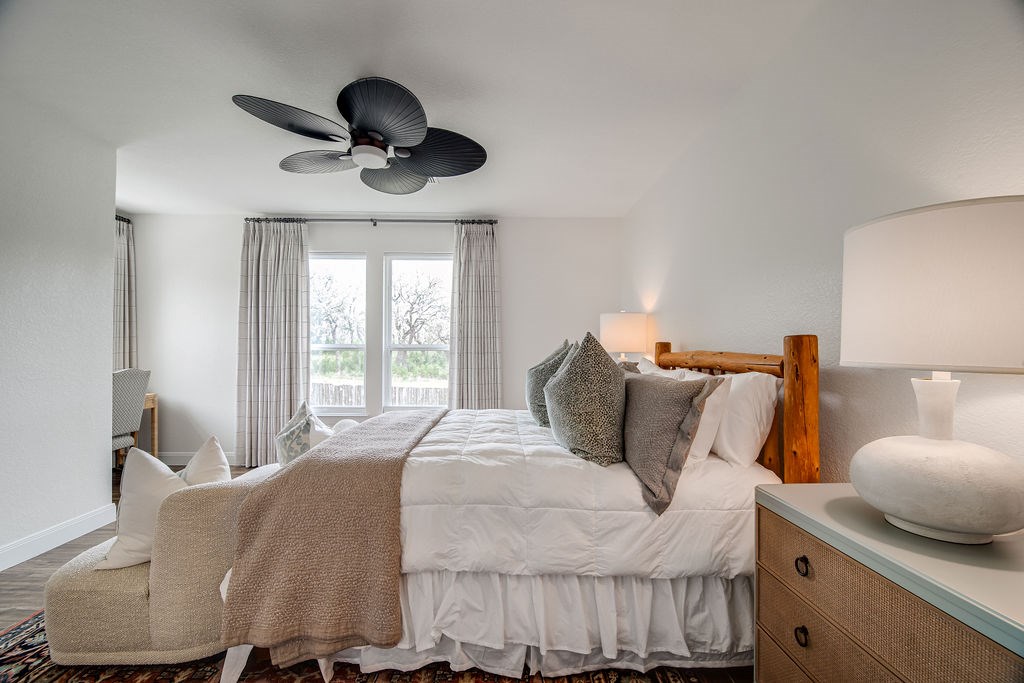 2143 Stone Oak