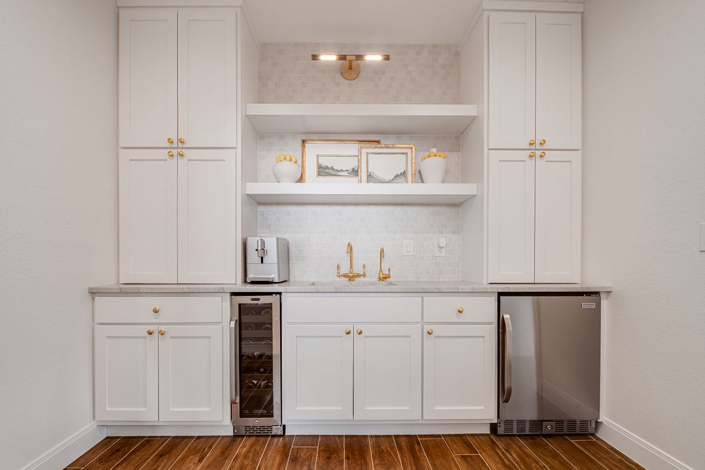 2143 Stone Oak