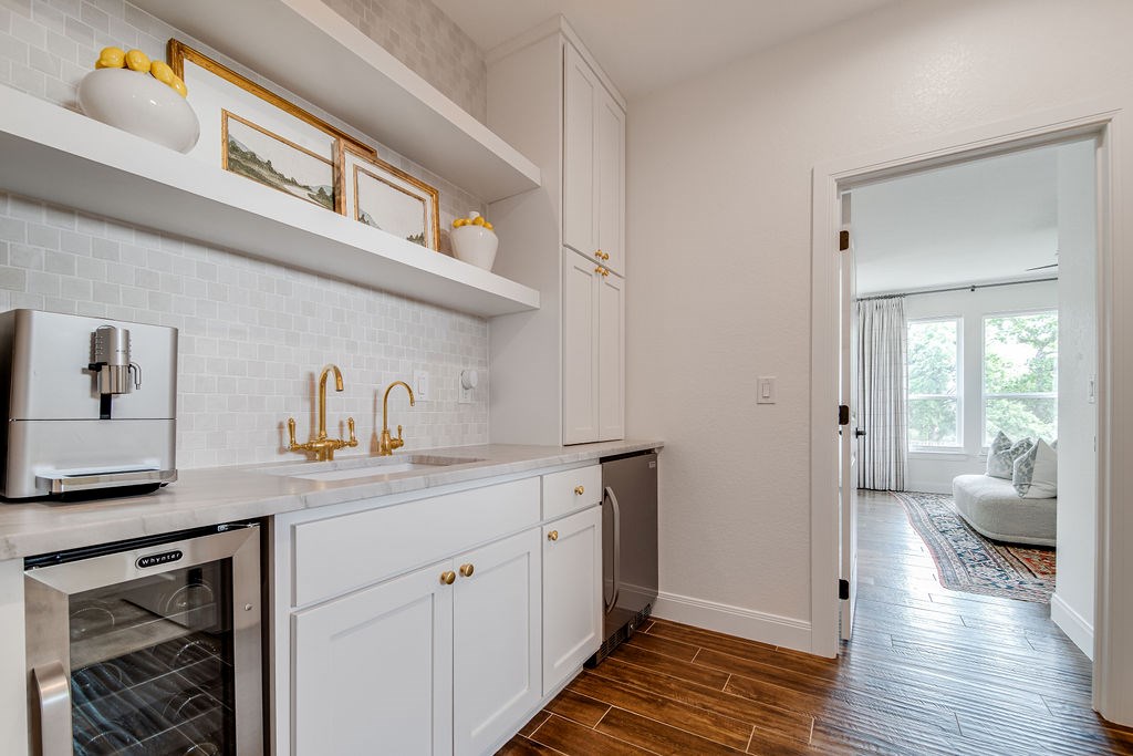 2143 Stone Oak