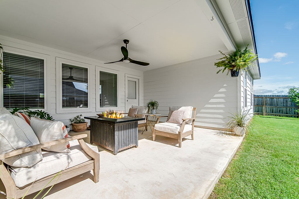 717 Tranquility Ln