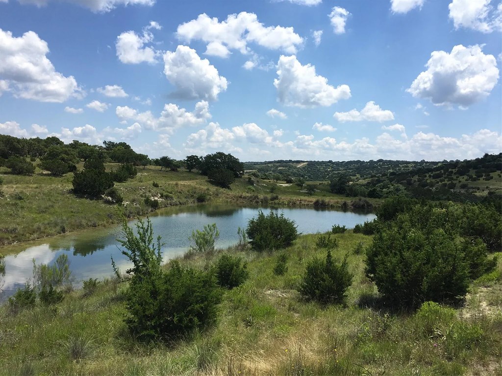 2 Sanctuary Ln # 2